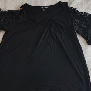 Cable & Gauge Black Top with Lace Sleeves